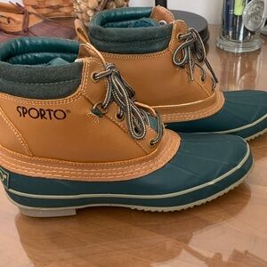 Sporto Wonen’s Brown and Dark Green Rain Boots